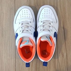Kid's Nike shoes